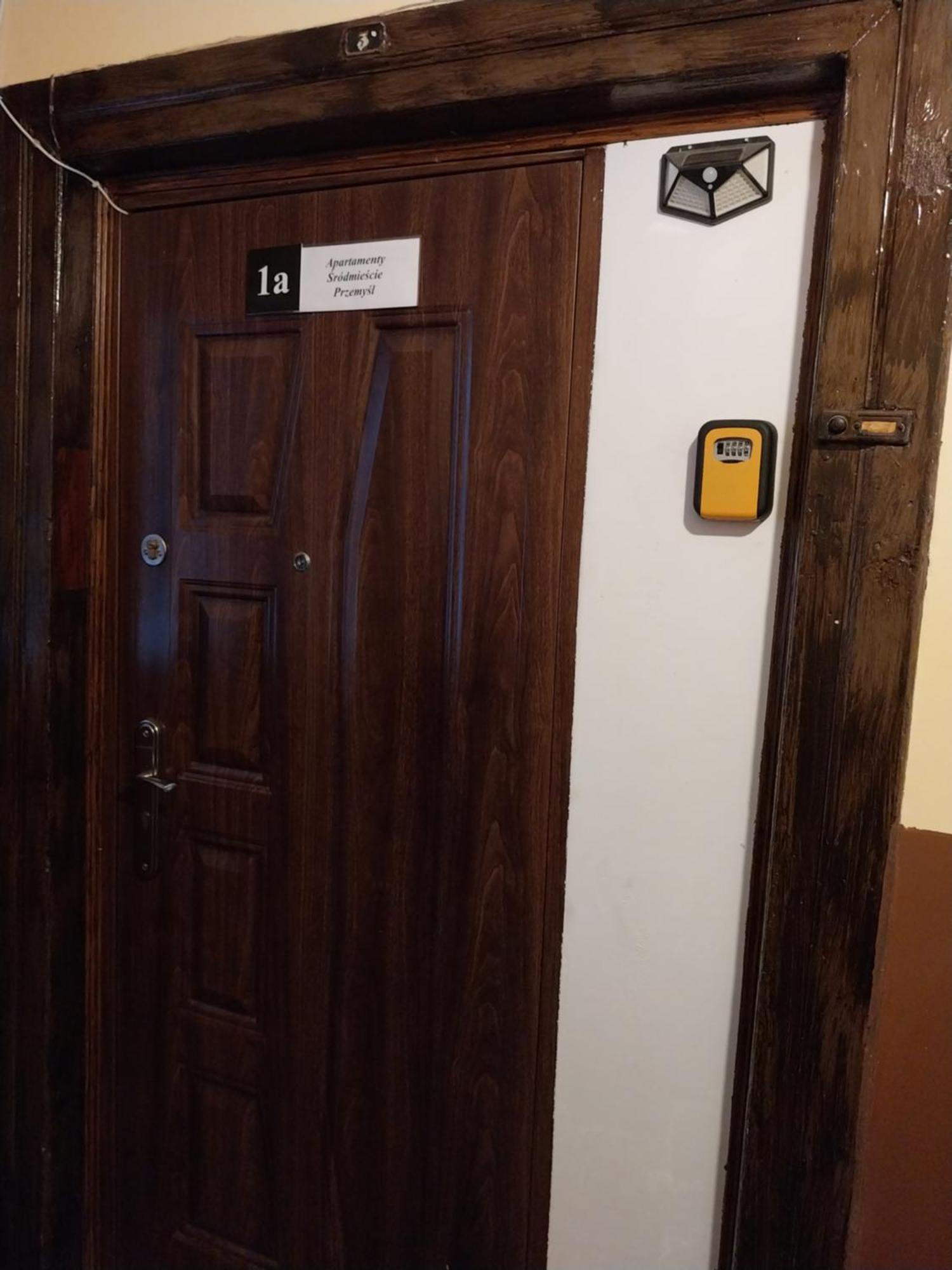 Apartament Srodmiescie Przemyśl Exterior foto